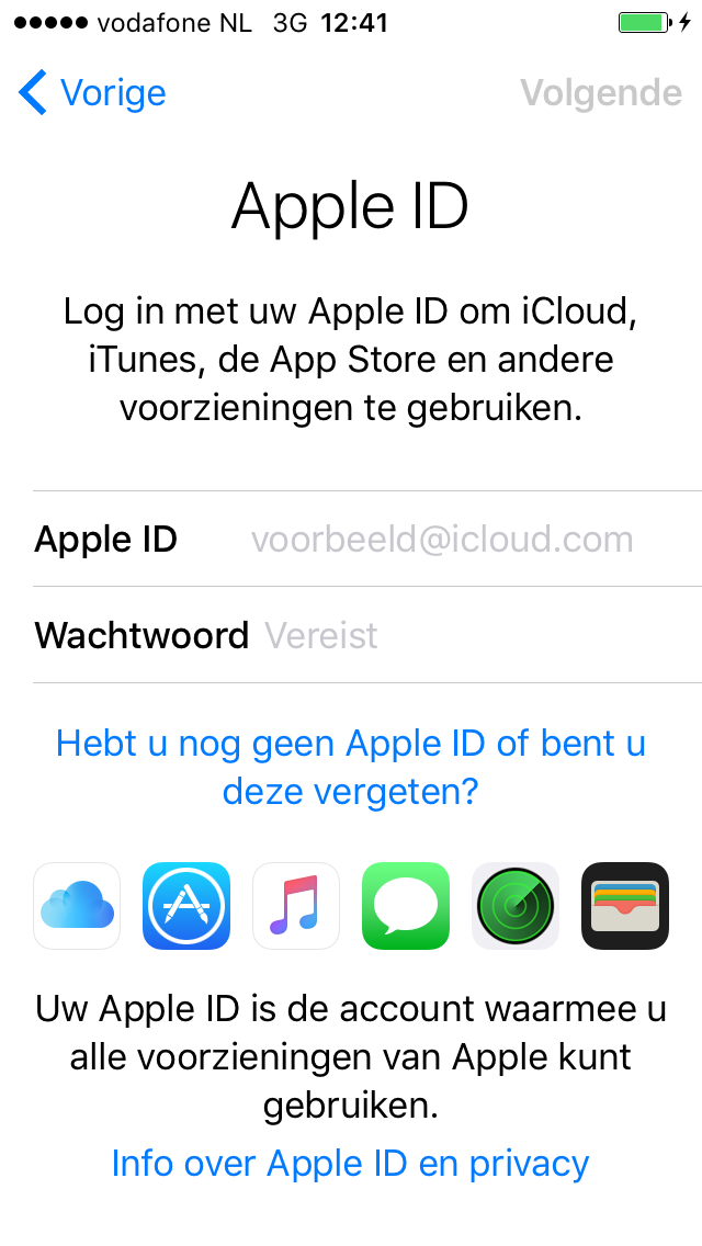 Какой apple id нужно вводить при активации нового айфона